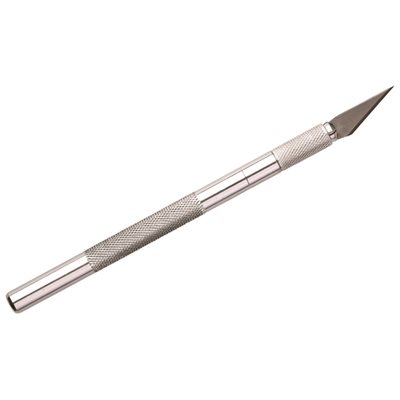 Couteau a precision pour patiksserie