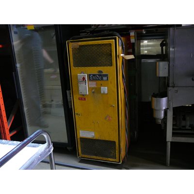 Chargeur Exide Mod 666 600 / 3 volt