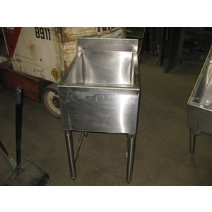 Evier saic 18 x24