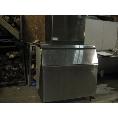 Machine a glace Scotsman Mod:CME1056as32f 208 / 220